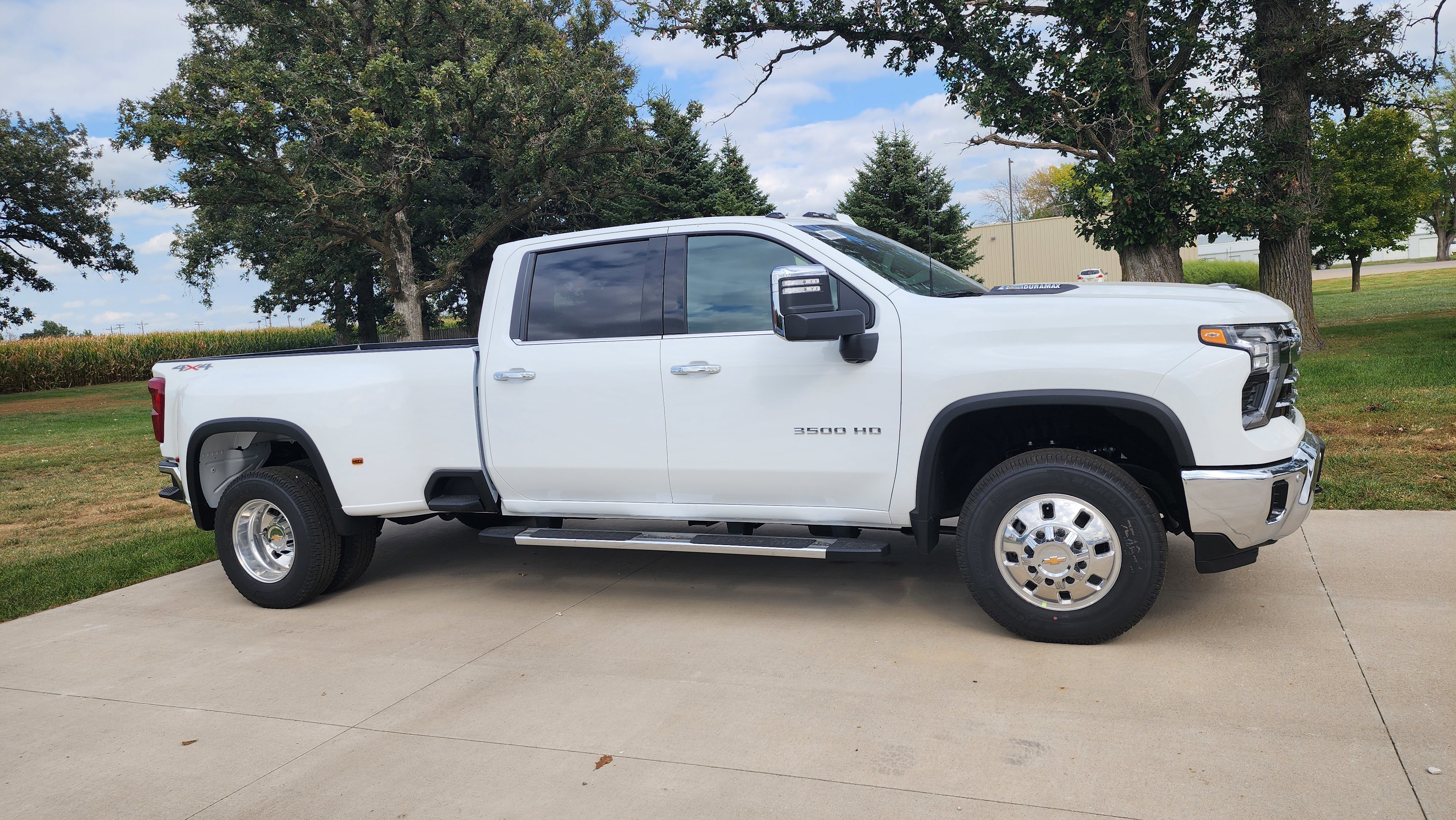 New 2026 Chevrolet Silverado 3500 LTZ w/ LTZ Convenience Package image 4