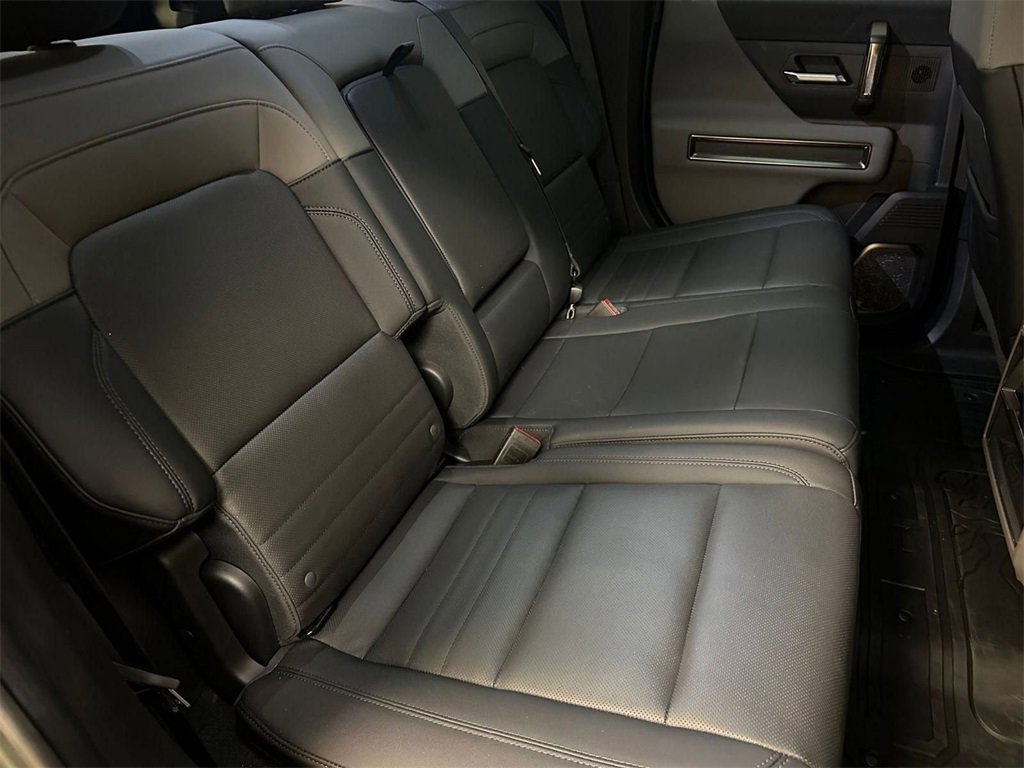 Used 2024 GMC Hummer EV 3X image 32