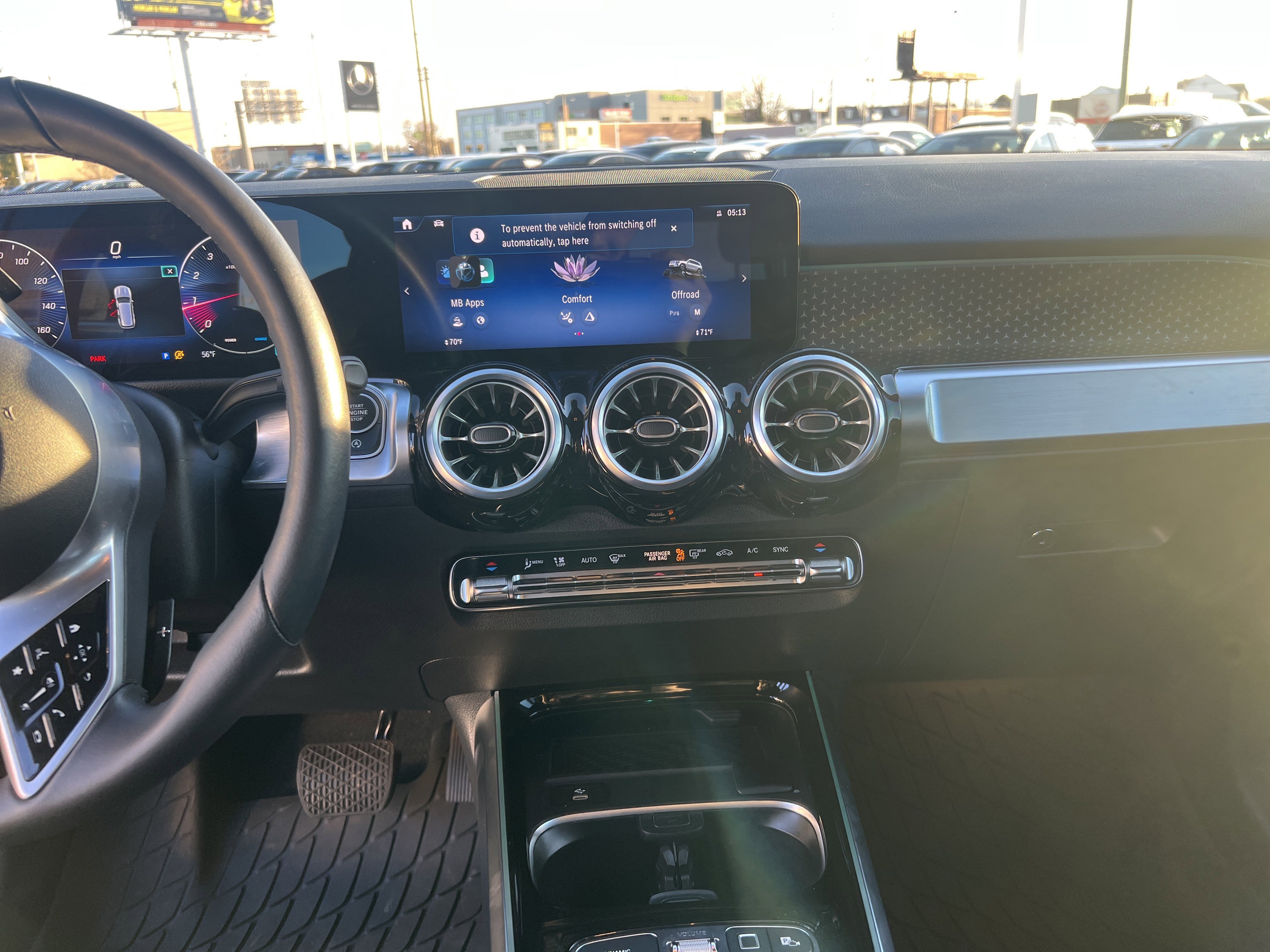 Certified 2025 Mercedes-Benz GLB 250 4MATIC image 31