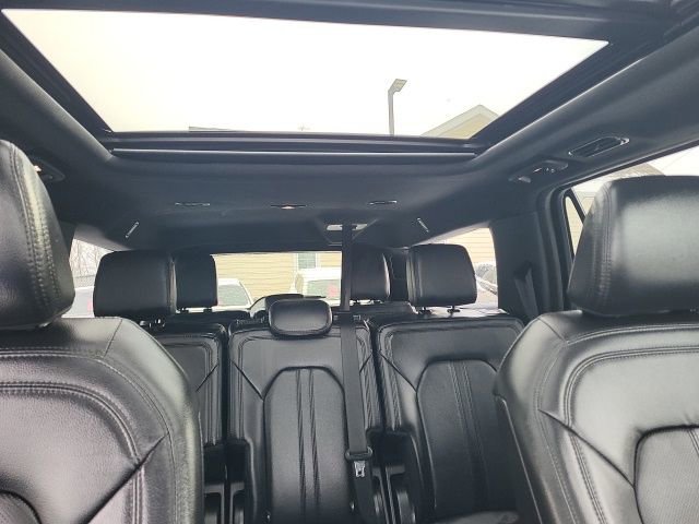 Used 2021 Ford Expedition Max Limited AWD/4WD image 5