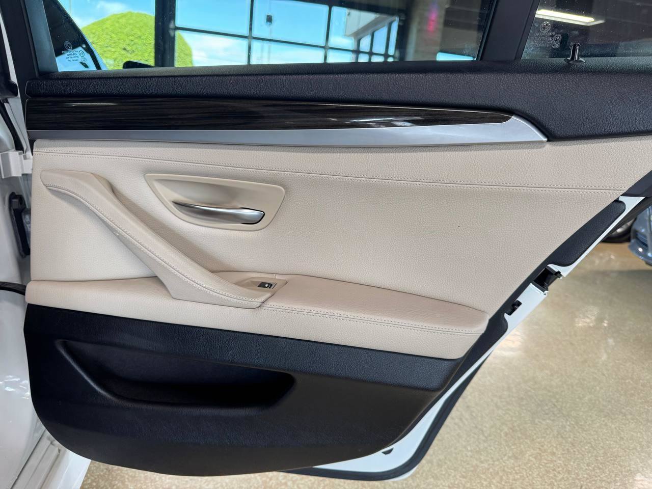 Used 2013 BMW 535i Sedan RWD image 12