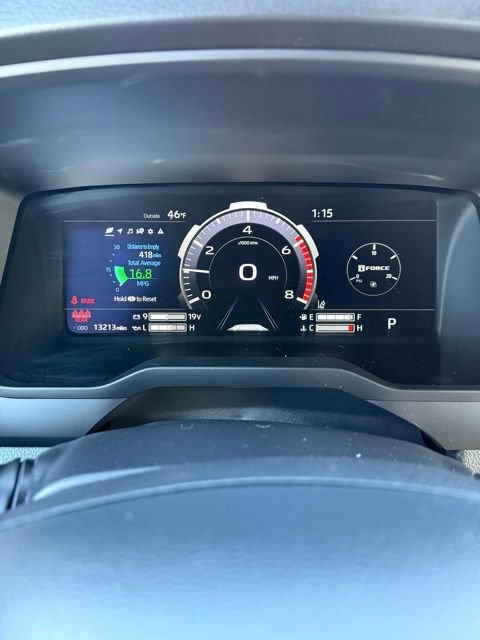 Used 2025 Toyota Tundra Limited w/ TRD Off-Road Package AWD/4WD image 20