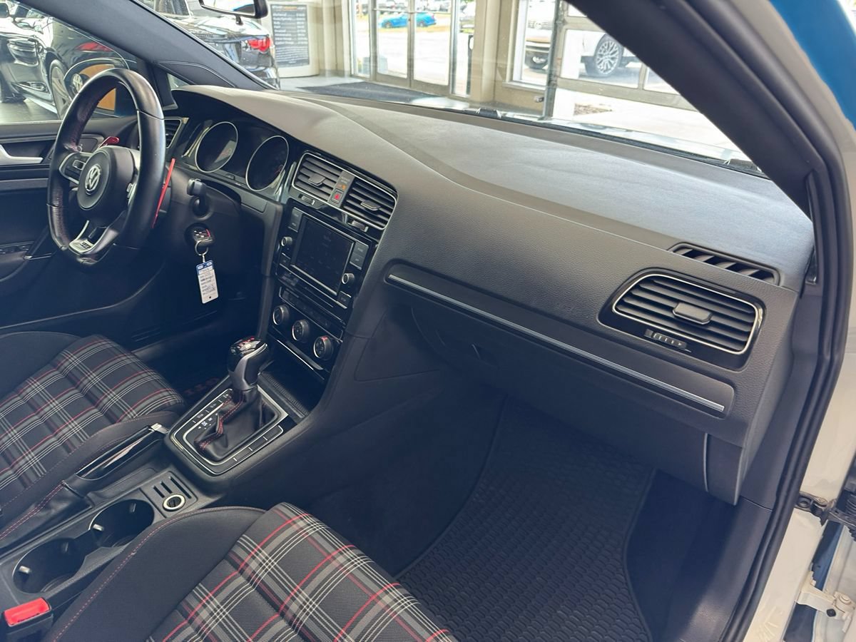 Used 2018 Volkswagen GTI S FWD image 21