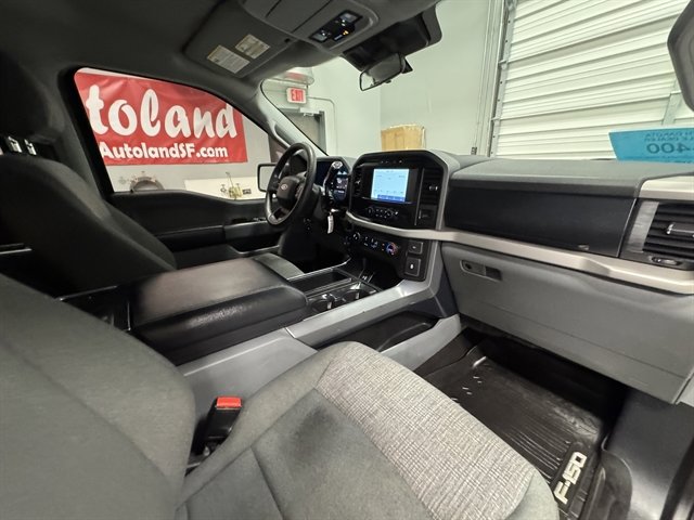 Used 2021 Ford F150 XLT AWD/4WD image 11
