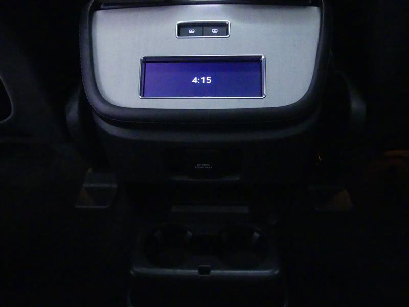 Used 2025 Lincoln Navigator Reserve w/ Jet Appearance Package image 31