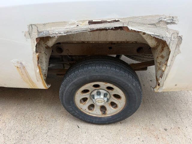 Used 2008 Chevrolet Silverado 1500 W/T RWD image 9