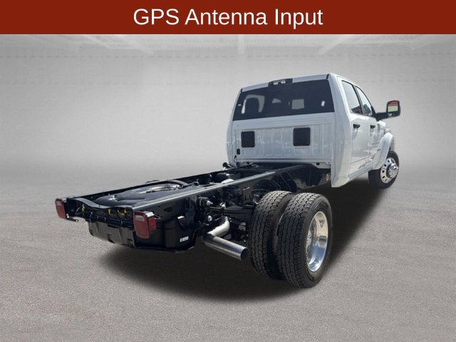 New 2026 RAM 4500 4x4 Crew Cab DRW image 5