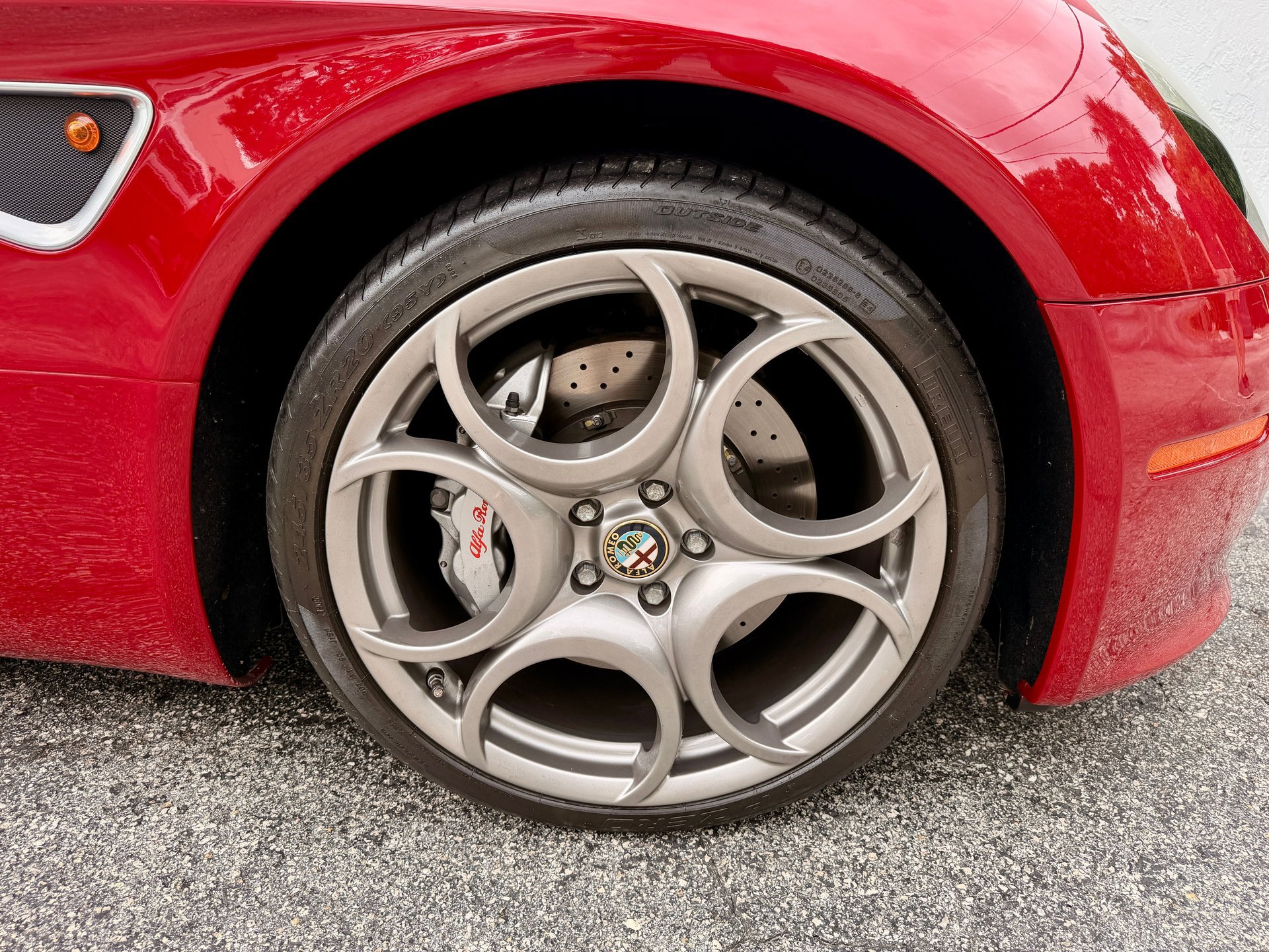 Used 2008 Alfa Romeo 8C Competizione RWD image 34