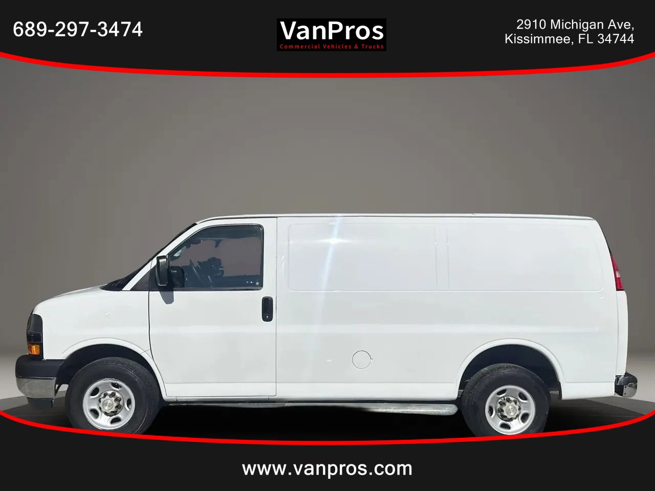 Used 2021 Chevrolet Express 2500 w/ Driver Convenience Package RWD image 2