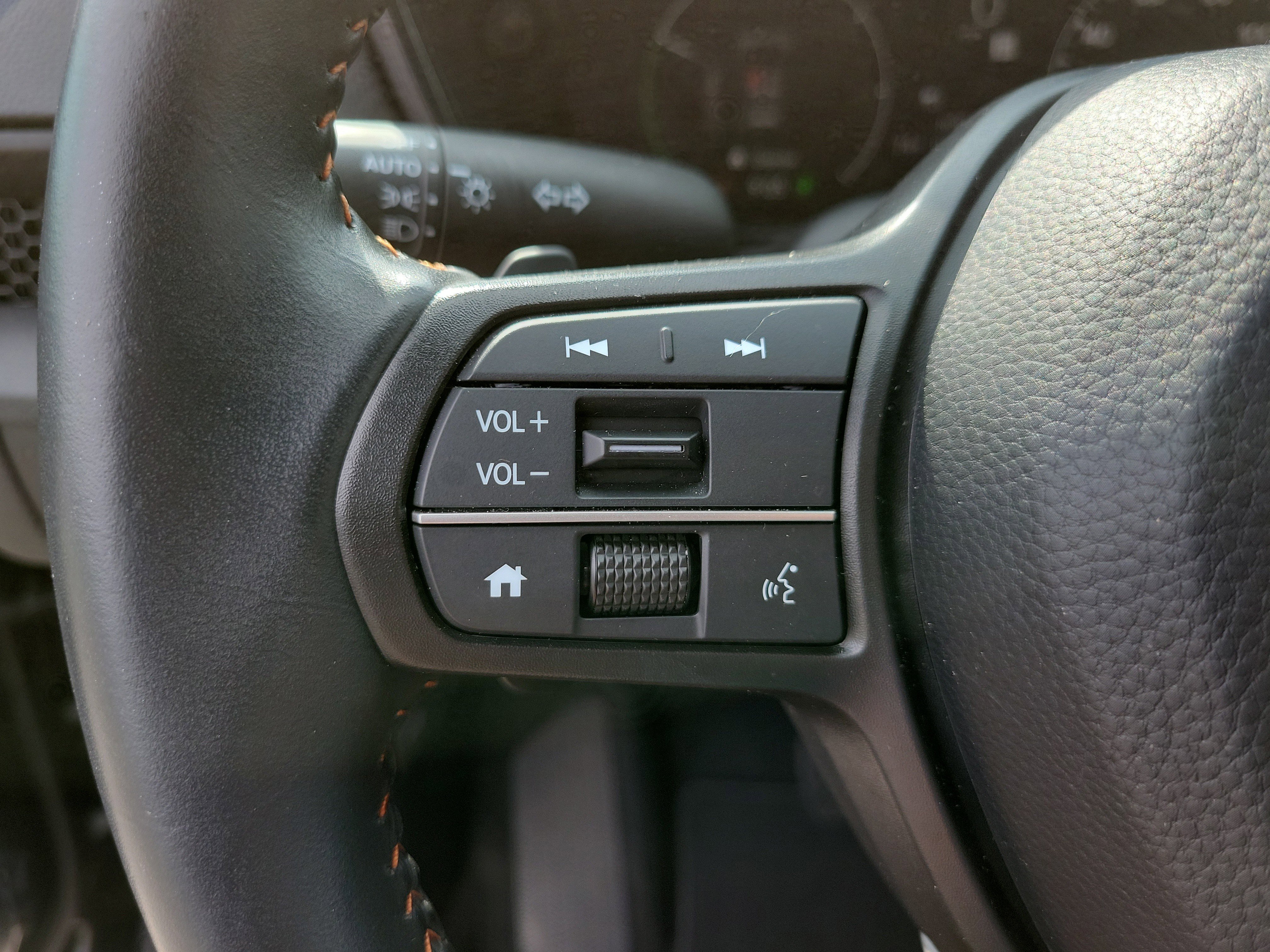 Used 2025 Honda CR-V Sport-L image 31