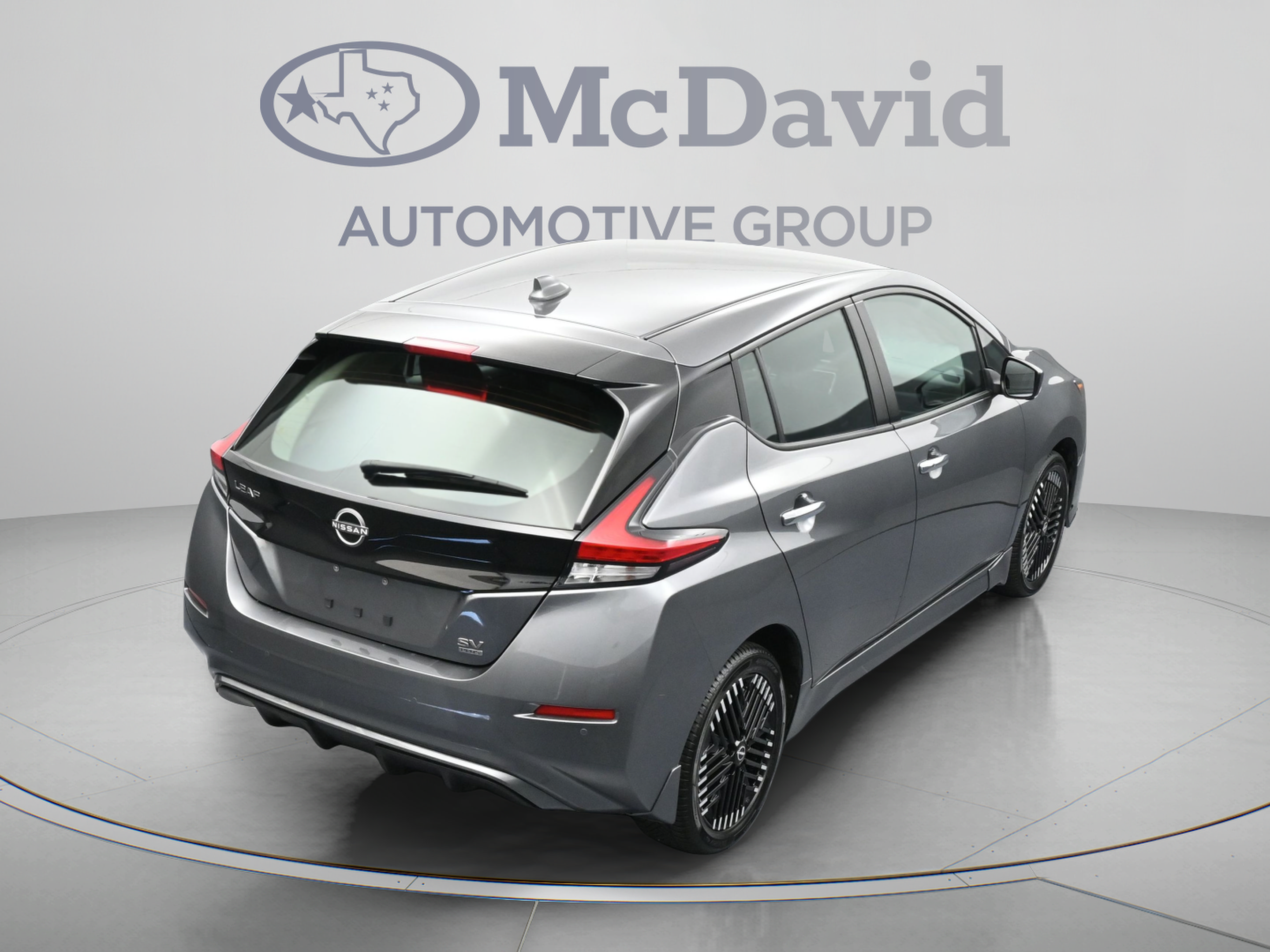 Used 2025 Nissan Leaf SV Plus FWD image 38