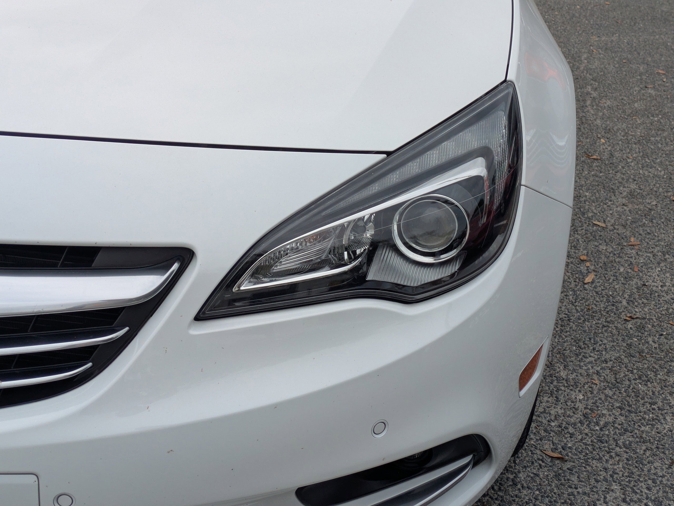 Used 2017 Buick Cascada Premium image 12