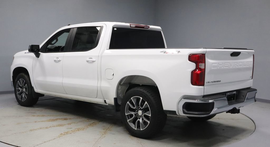 Used 2022 Chevrolet Silverado 1500 LT AWD/4WD image 10