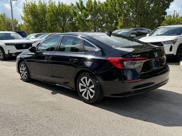 Used 2024 Honda Civic LX image 6