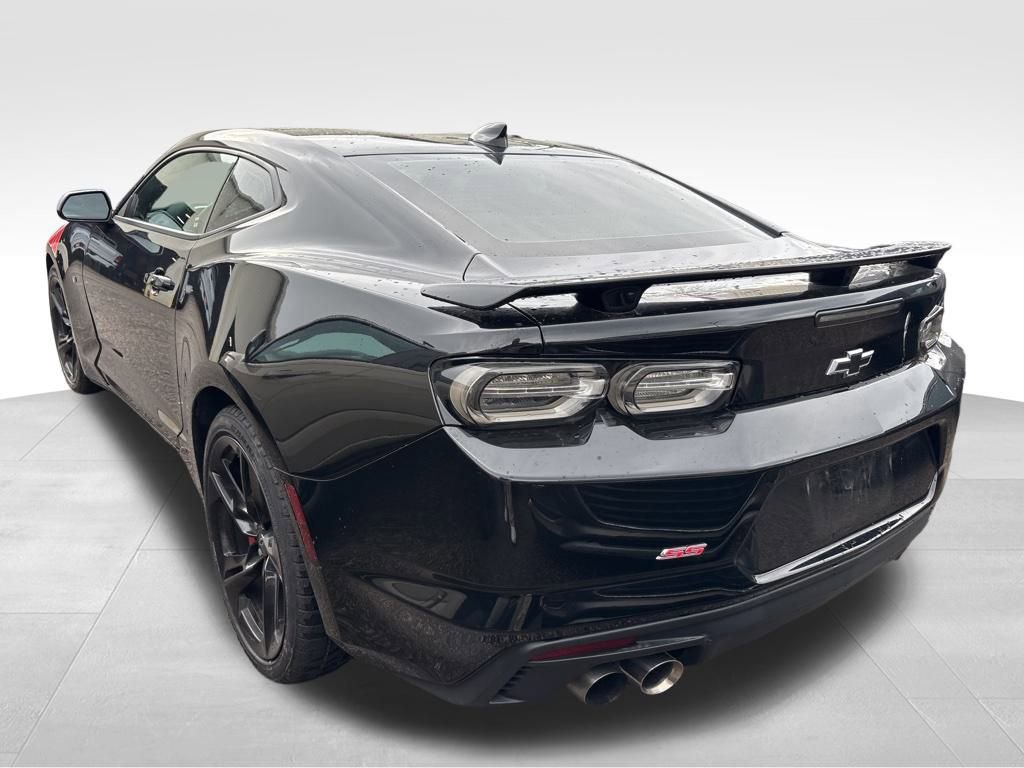 Used 2021 Chevrolet Camaro SS image 18