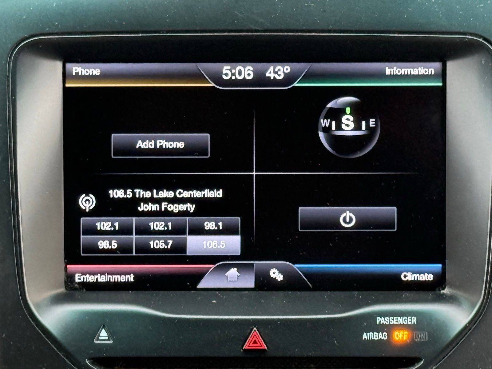 Used 2015 Ford Explorer XLT w/ Equipment Group 201B image 21