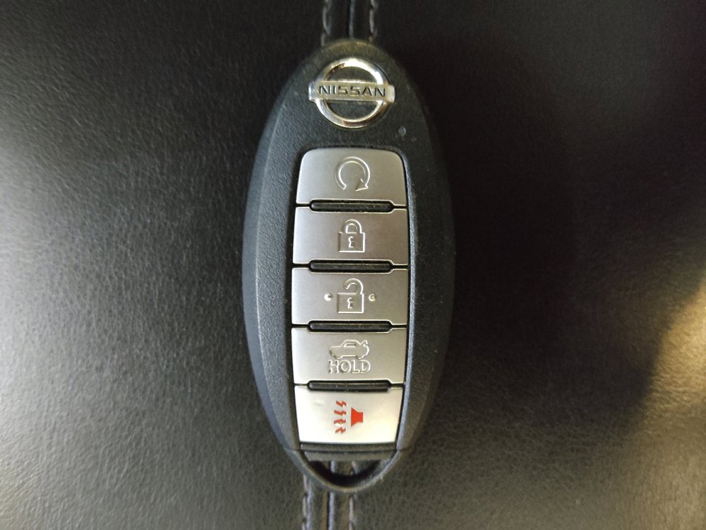 Used 2021 Nissan Sentra SV FWD image 32