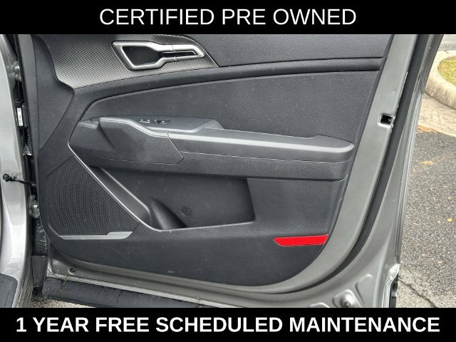 Used 2025 Kia Sportage LX AWD/4WD image 8