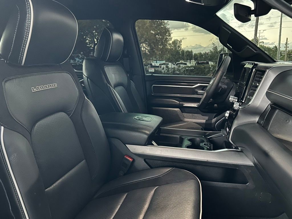 Certified 2025 RAM 1500 Laramie w/ Sport Appearance Package image 34