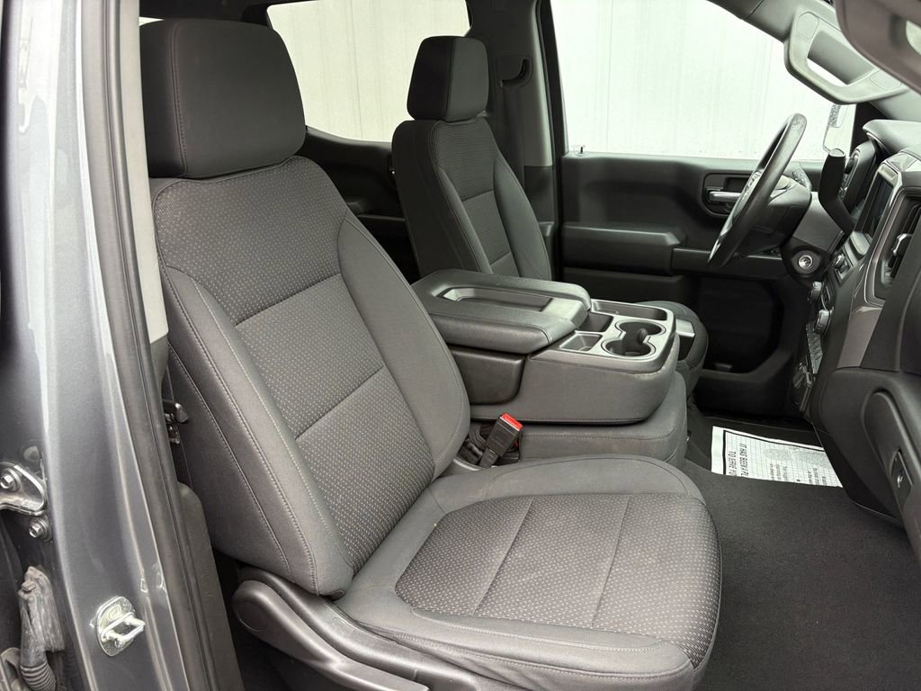 Used 2021 Chevrolet Silverado 1500 Custom w/ LPO, Dark Essentials Package image 17