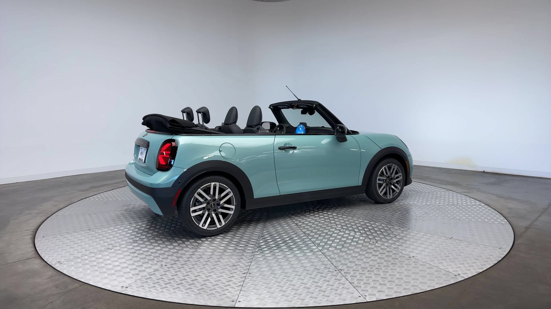 New 2026 MINI Cooper S FWD image 8