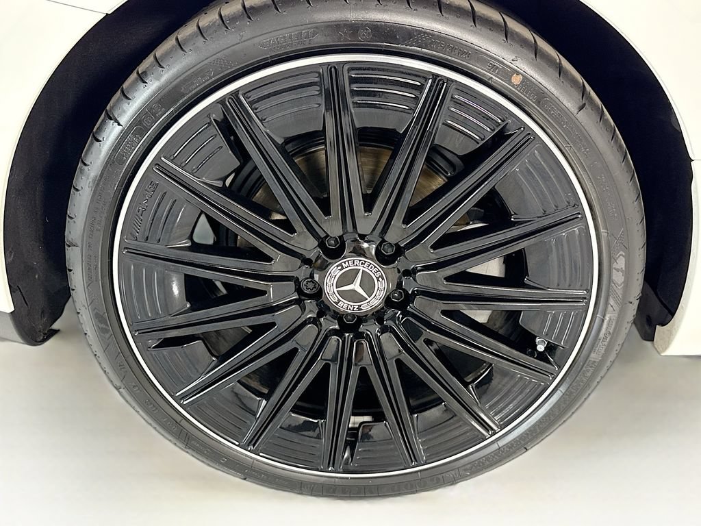 Used 2024 Mercedes-Benz CLE 300 4MATIC Cabriolet image 39