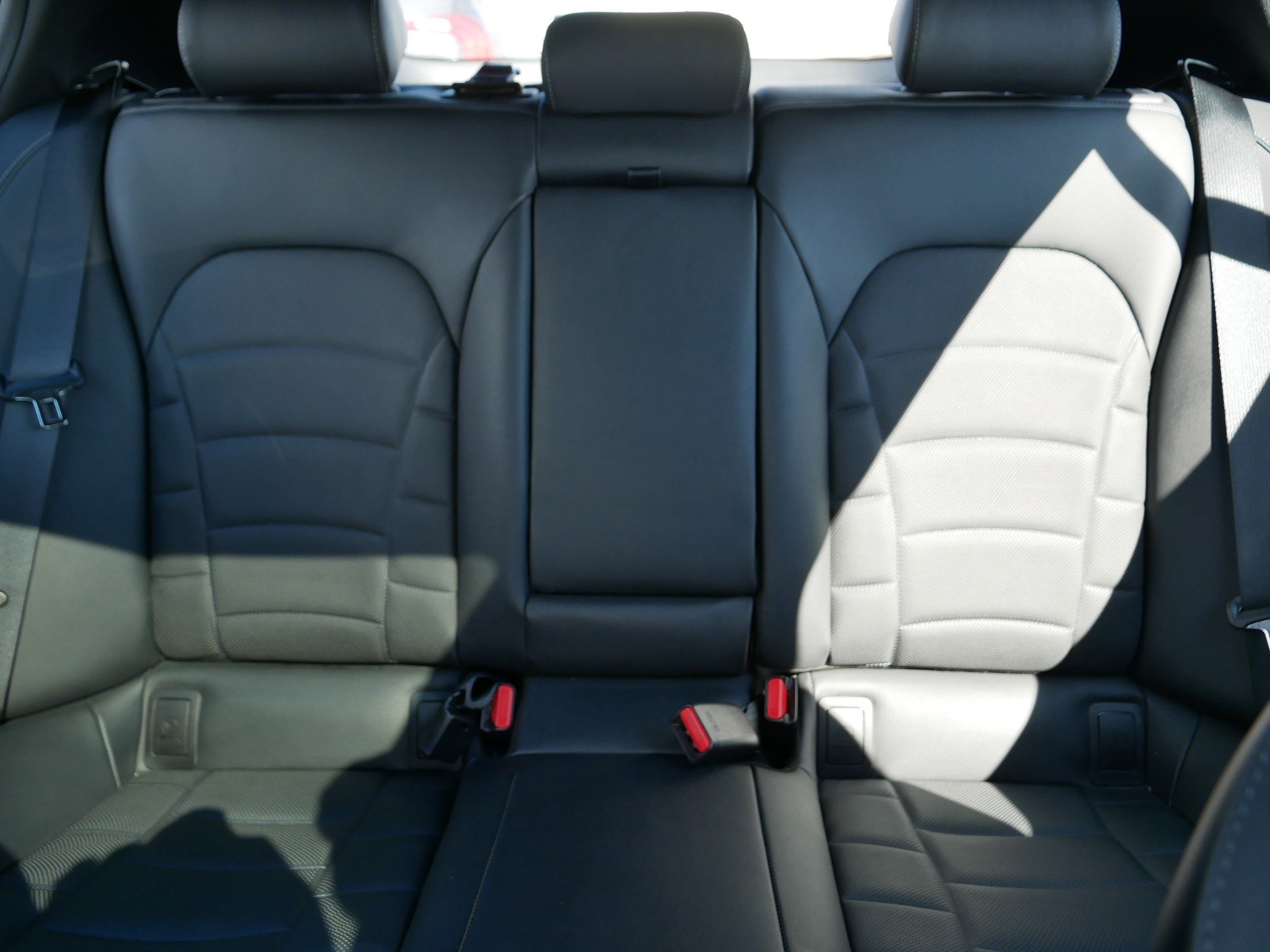 Certified 2023 Kia Stinger GT2 image 13