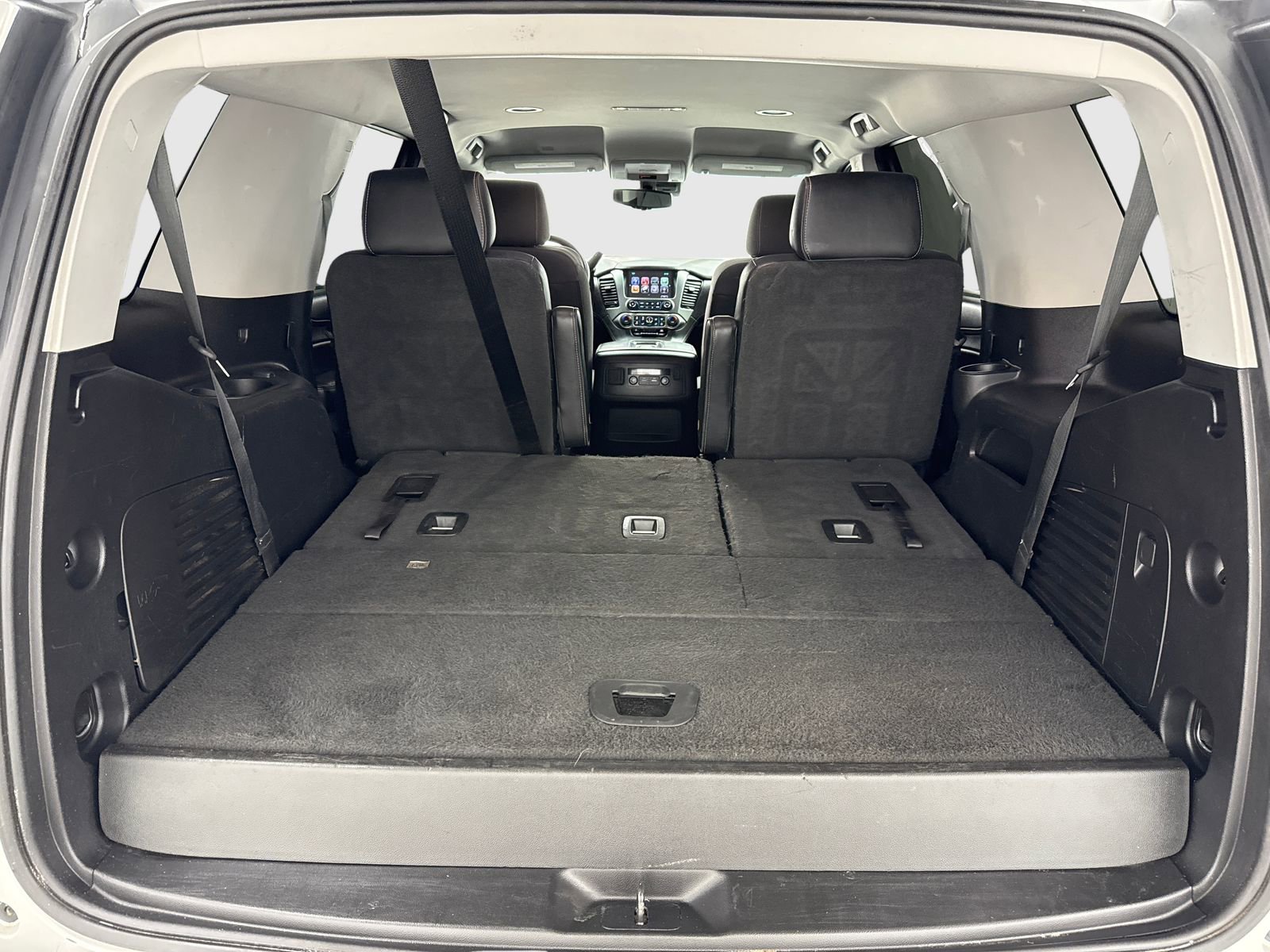 Used 2019 Chevrolet Tahoe LS w/ Enhanced Driver Alert Package RWD image 45
