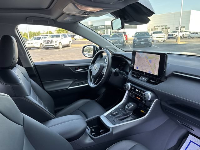 Used 2023 Toyota RAV4 XLE Premium AWD/4WD image 19