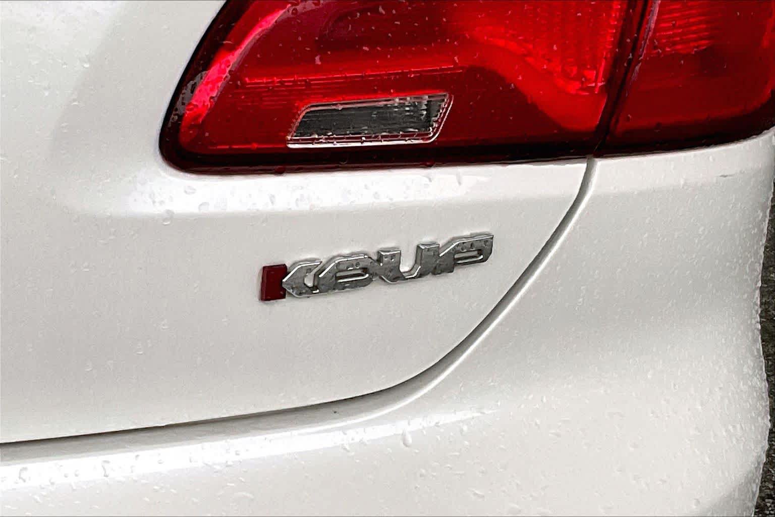 Used 2016 Kia Forte Koup EX FWD image 10