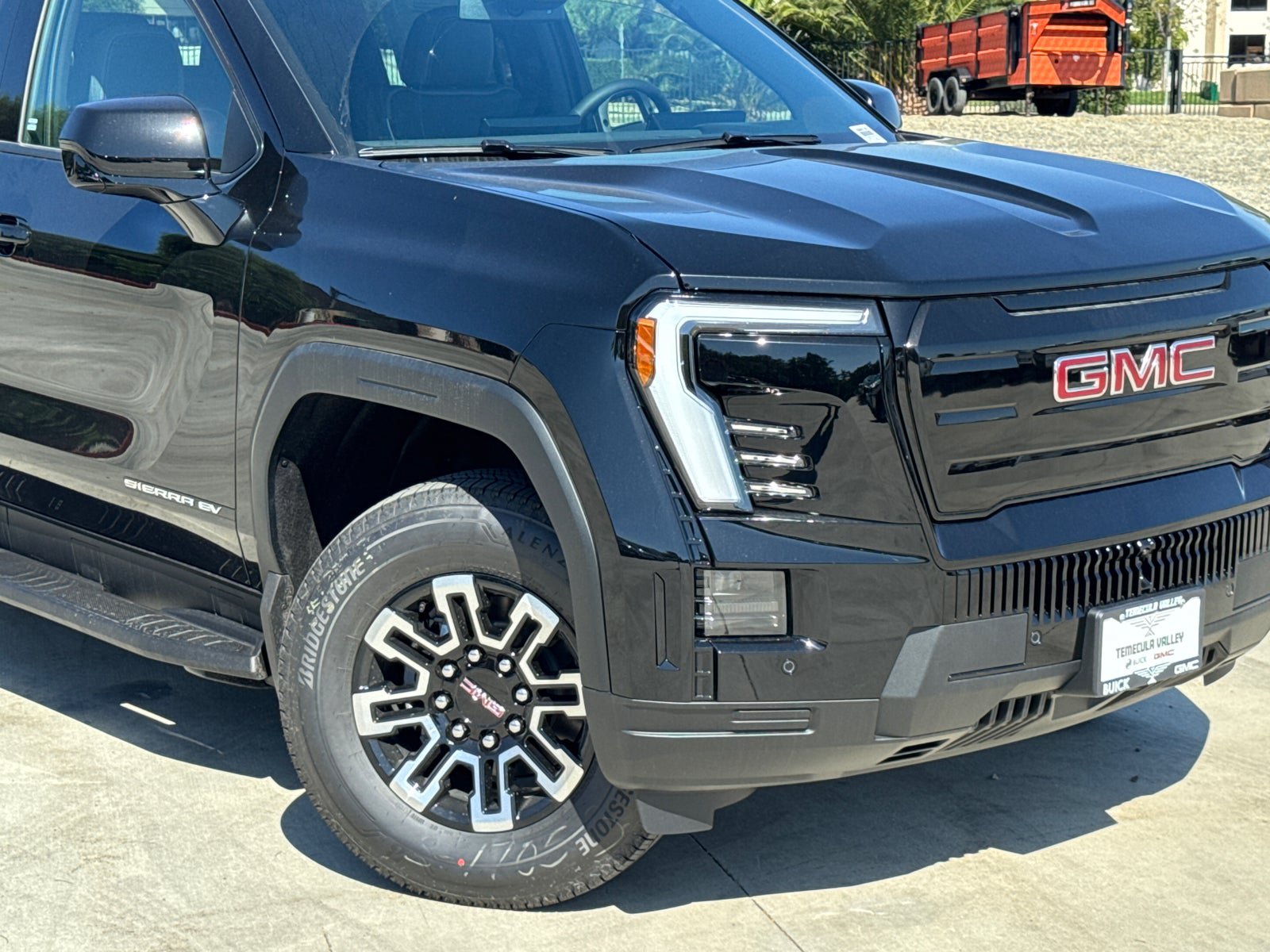 Used 2026 GMC Sierra EV Elevation AWD/4WD image 3