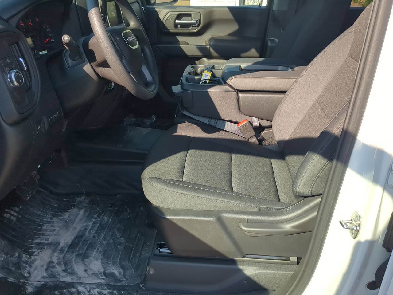 New 2026 GMC Sierra 2500 Pro w/ Convenience Package RWD image 18