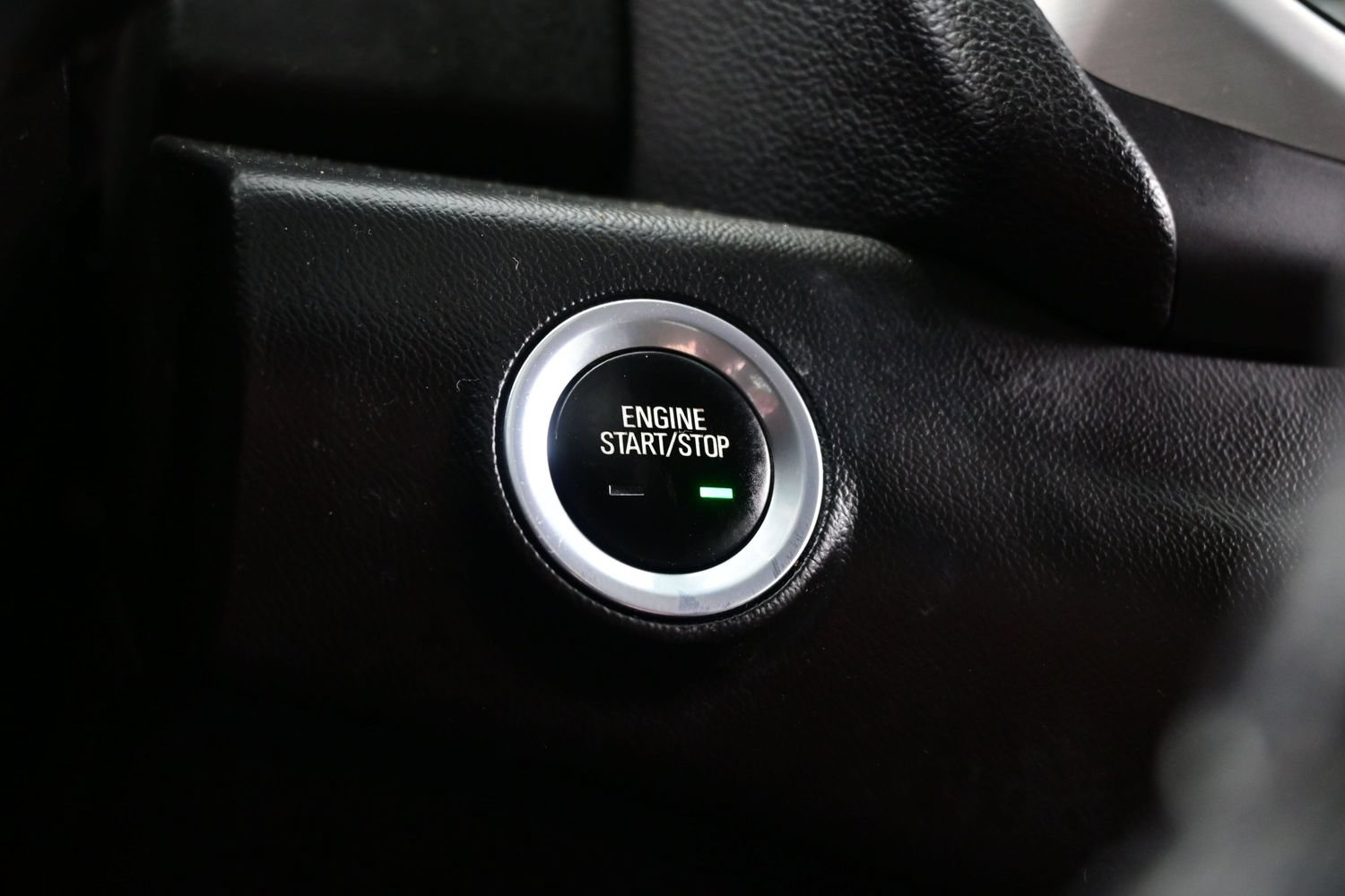Used 2021 GMC Terrain SLT w/ Infotainment Package II AWD/4WD image 27
