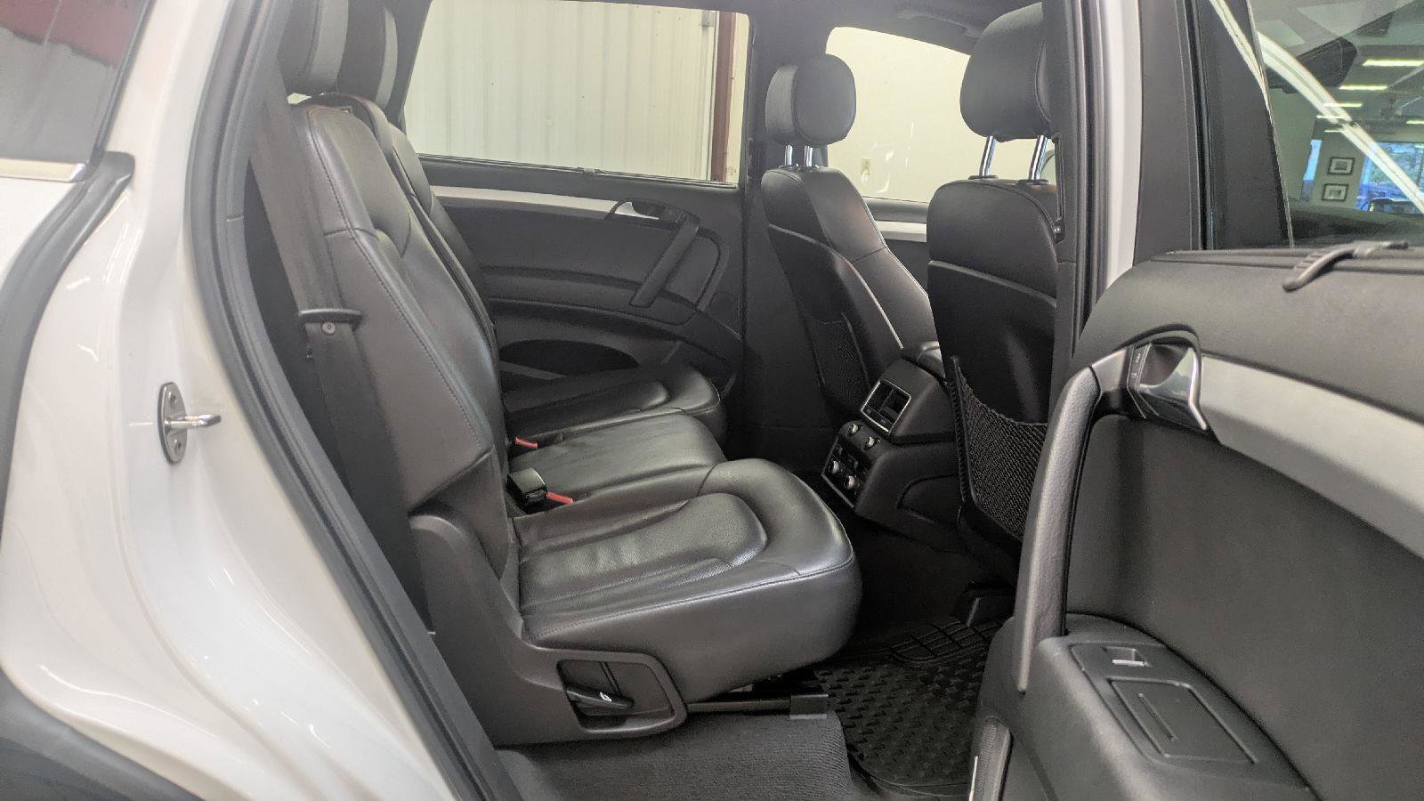 Used 2015 Audi Q7 3.0T S line Prestige image 31