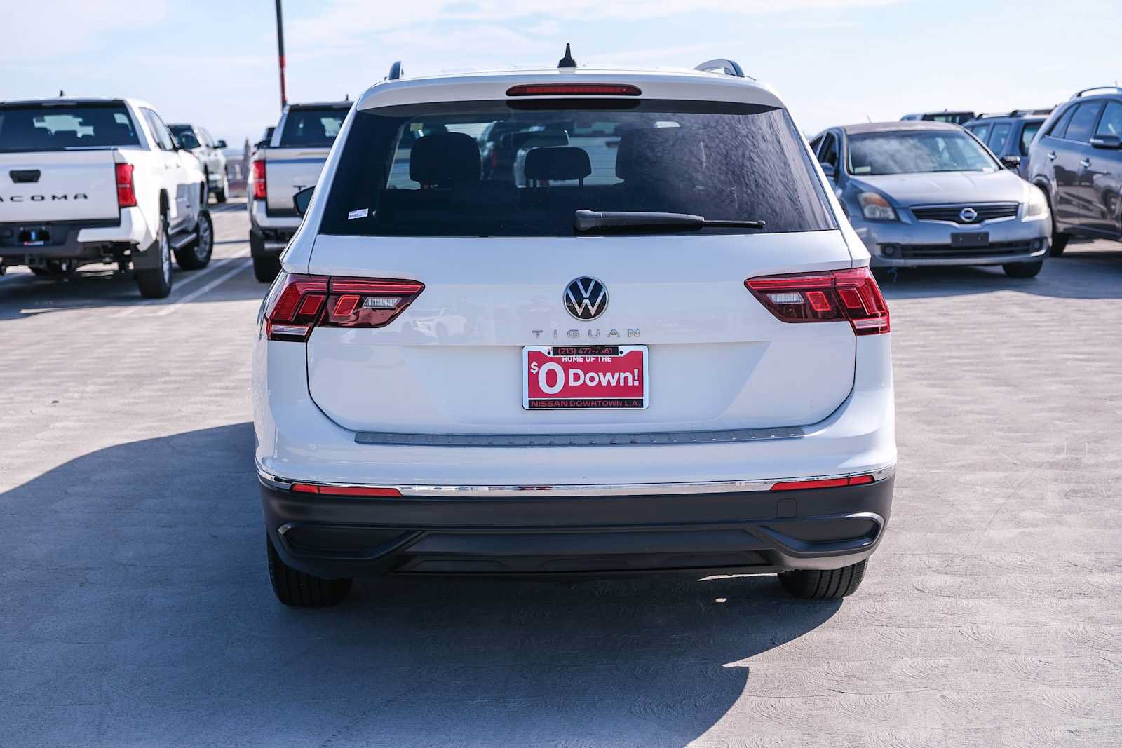 Used 2022 Volkswagen Tiguan S FWD image 5