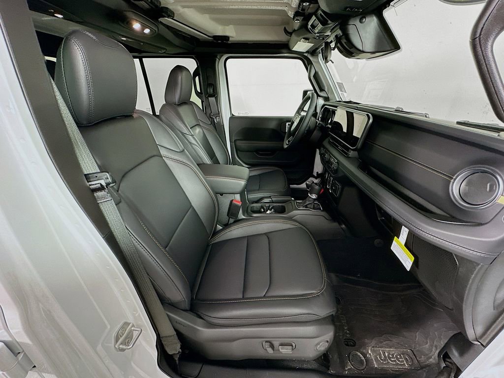 New 2026 Jeep Gladiator Sport AWD/4WD image 34