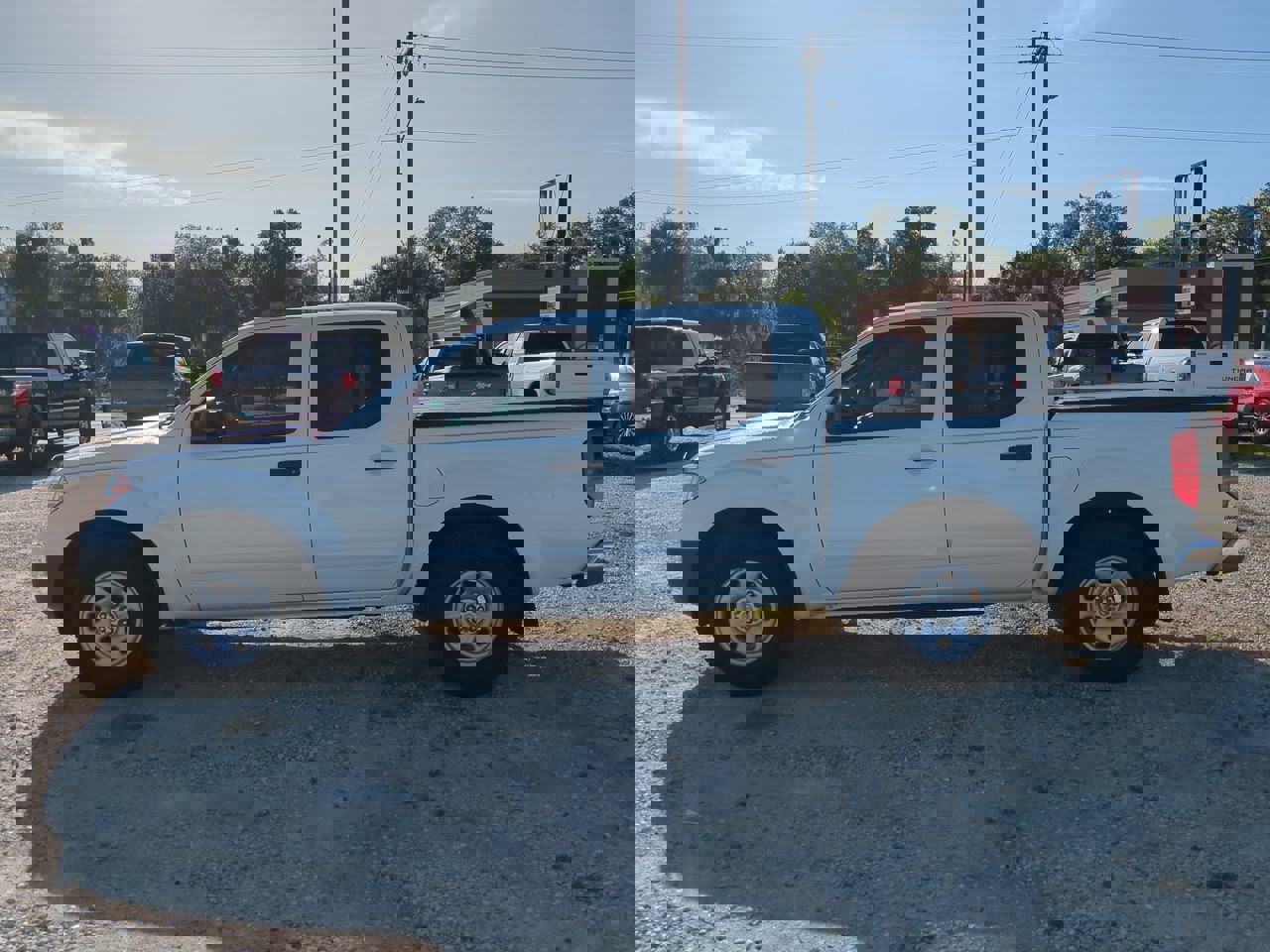 Used 2016 Nissan Frontier S image 7