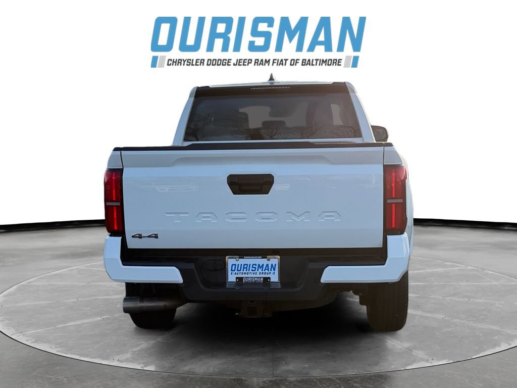Used 2025 Toyota Tacoma Limited image 5