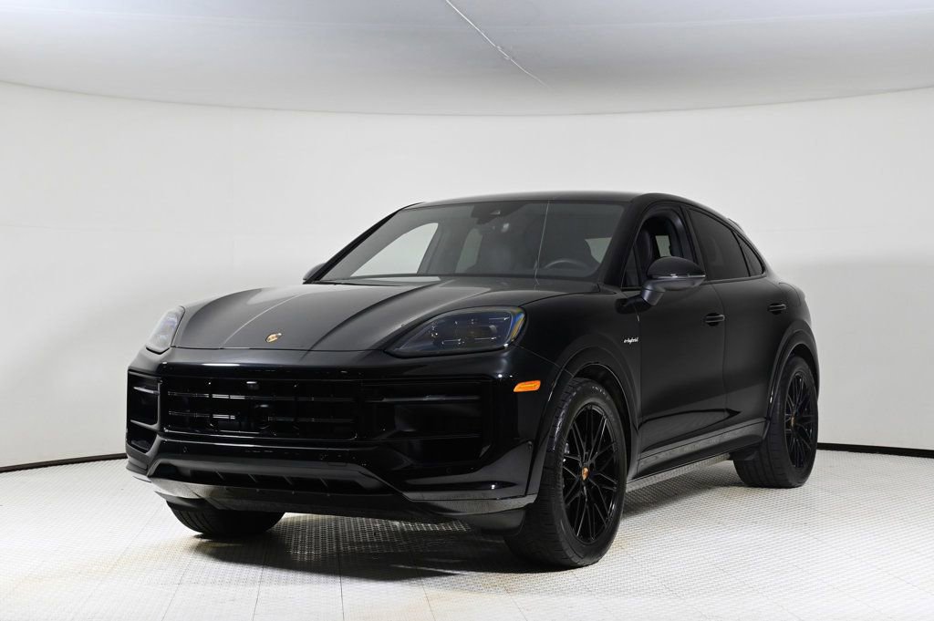 Certified 2025 Porsche Cayenne S