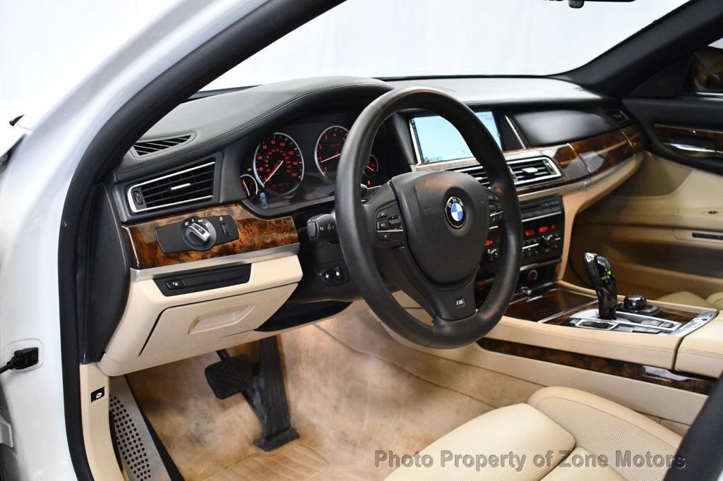 Used 2013 BMW 750Li xDrive AWD/4WD image 5