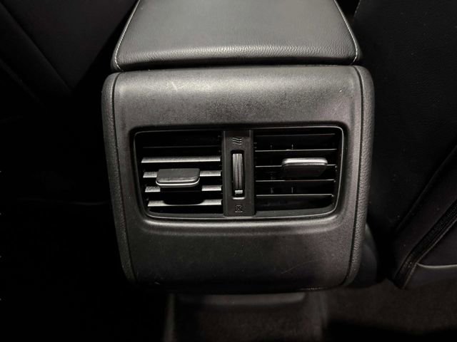 Used 2018 Honda Accord Sport image 19