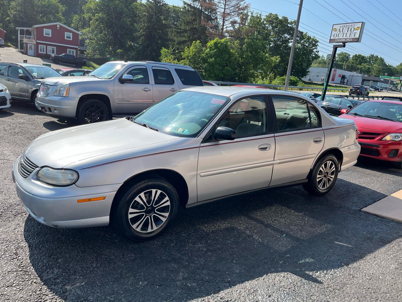 Used 2005 Chevrolet Malibu Classic FWD image 8