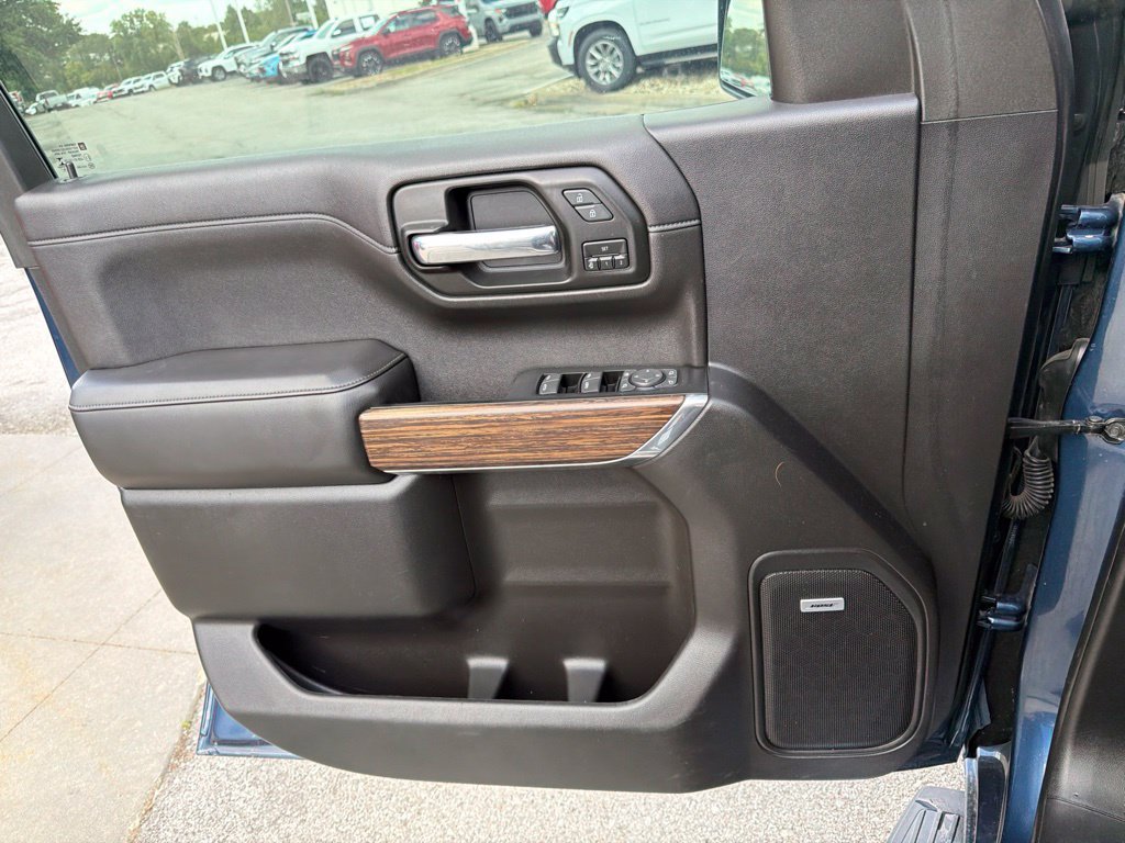 Used 2019 Chevrolet Silverado 1500 High Country AWD/4WD image 32