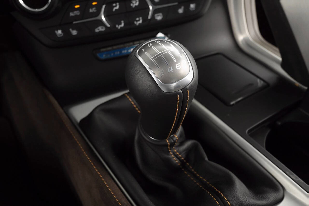 Used 2014 Chevrolet Corvette Stingray Coupe w/ 3LT Preferred Equipment Group image 17