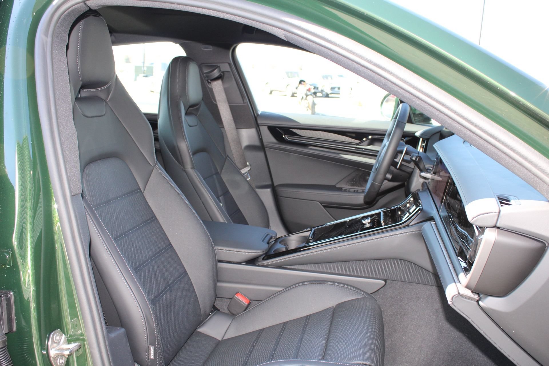 New 2026 Porsche Panamera 4 AWD/4WD image 24