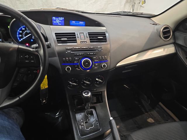 Used 2012 MAZDA MAZDA3 i Touring image 18