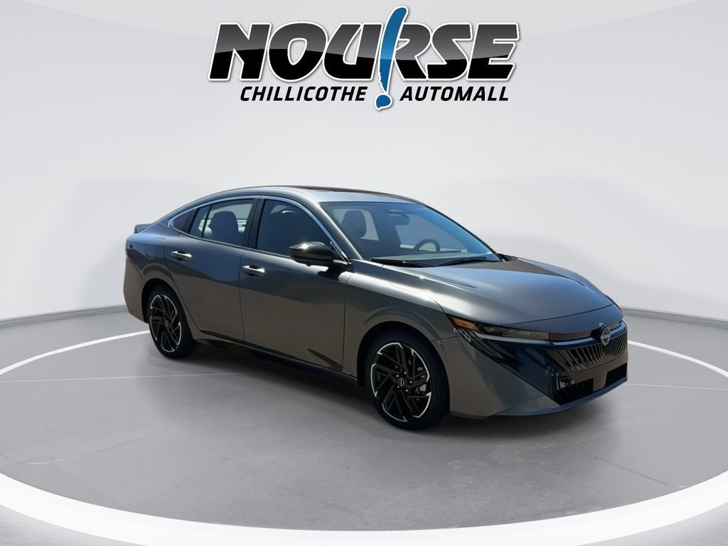New 2026 Nissan Sentra SR w/ SR Premium Package FWD image 2