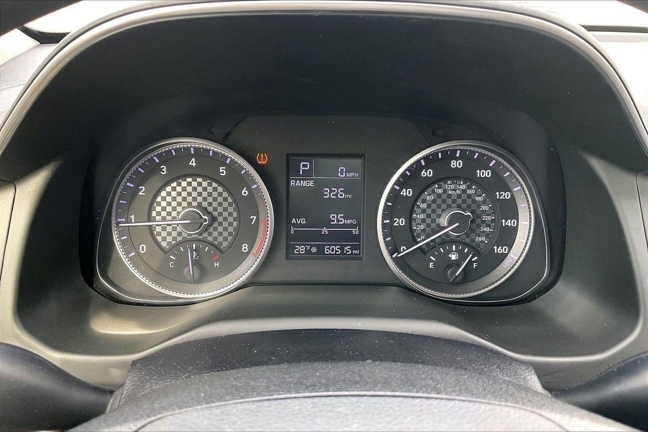 Used 2019 Hyundai Elantra SE image 11