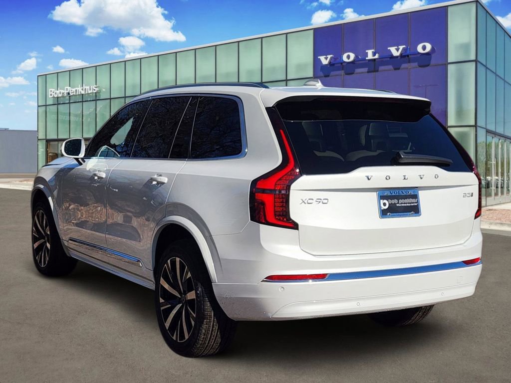New 2026 Volvo XC90 B5 Core image 26