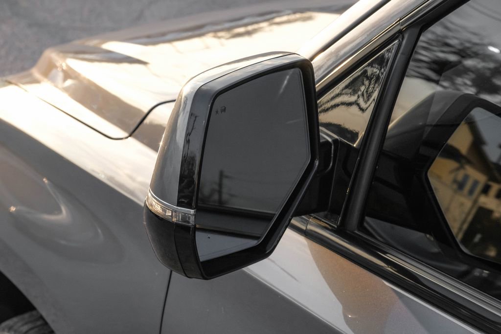 Used 2020 Cadillac Escalade ESV Luxury w/ Escalade Sport Edition image 46